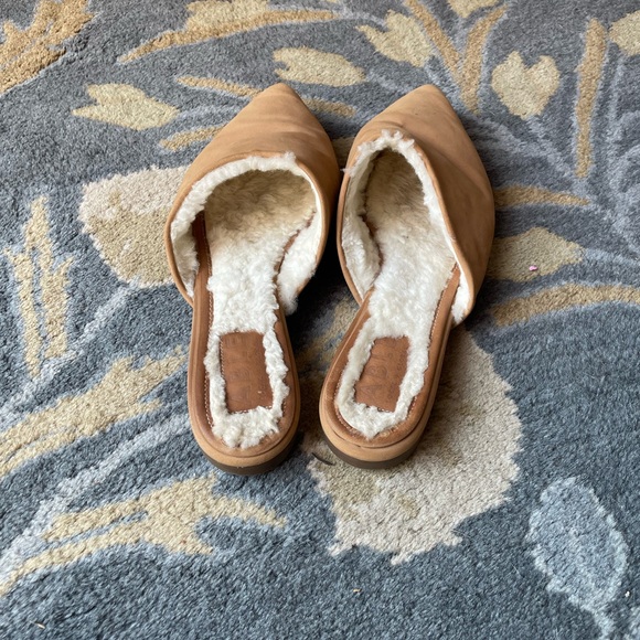 Able Becca Slipper Leather Shearling Slide Mule size 8.5 Tan Brown - Picture 5 of 11